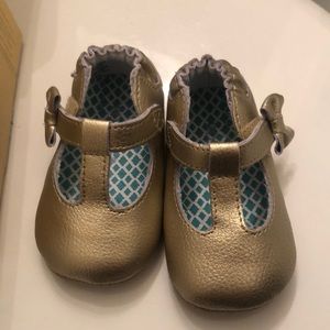 Robeez baby girl shoes